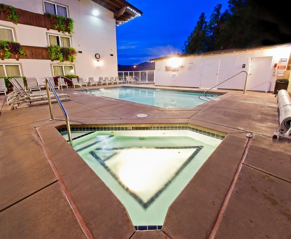 ליבנוורת' Bavarian Lodge מראה חיצוני תמונה