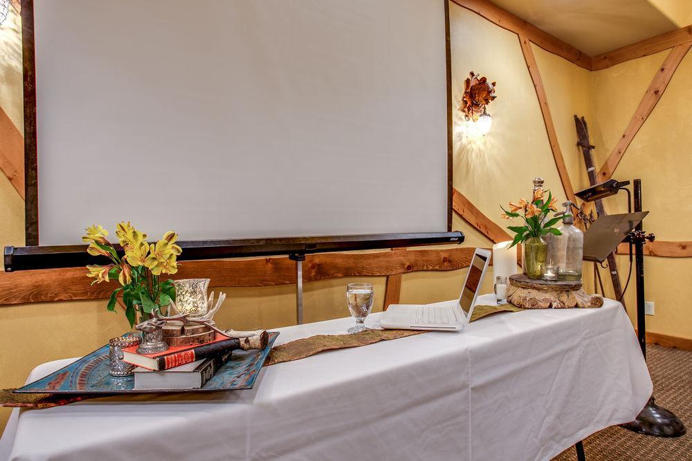ליבנוורת' Bavarian Lodge מראה חיצוני תמונה